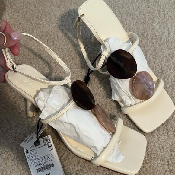 Zara ivory off white ecru brown stone detail strappy open toe heel sandals - Picture 4 of 10